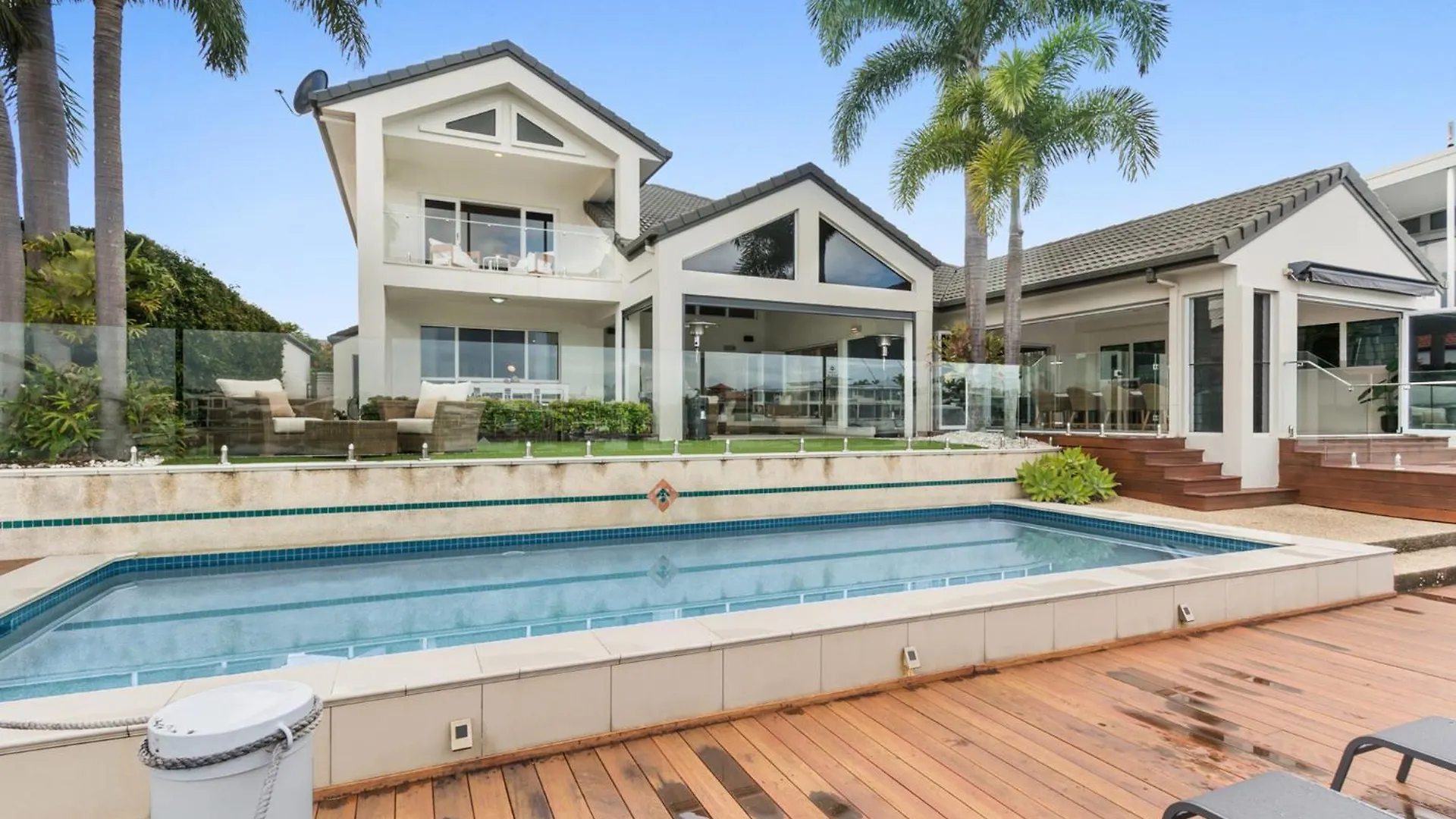 Amazing Canal House With Private Jetty, Gym & Pool Mooloolaba Сasa de vacaciones